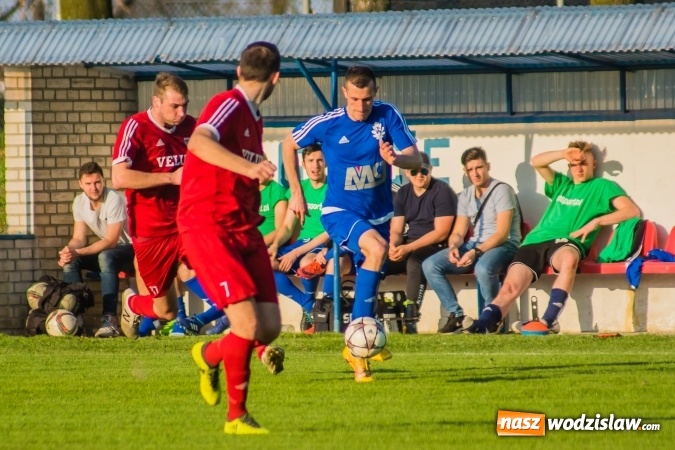 Zdjęcie w galerii na portalu naszwodzislaw.com: Samobój ustawił mecz. Gaszowice z Pucharem Polski na szczeblu Podokręgu wiadomości z regionu