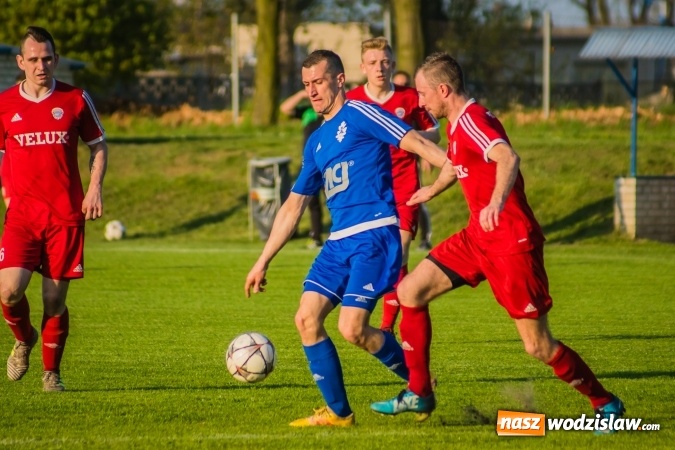 Zdjęcie w galerii na portalu naszwodzislaw.com: Samobój ustawił mecz. Gaszowice z Pucharem Polski na szczeblu Podokręgu wiadomości z regionu