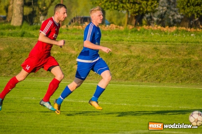 Zdjęcie w galerii na portalu naszwodzislaw.com: Samobój ustawił mecz. Gaszowice z Pucharem Polski na szczeblu Podokręgu wiadomości z regionu