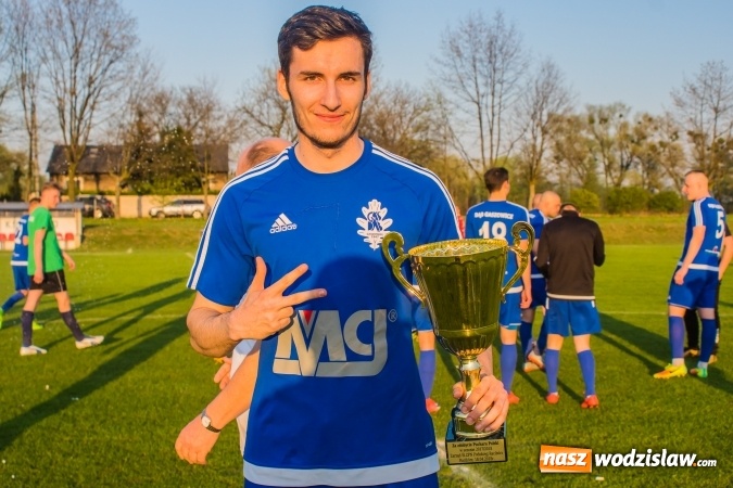 Zdjęcie w galerii na portalu naszwodzislaw.com: Samobój ustawił mecz. Gaszowice z Pucharem Polski na szczeblu Podokręgu wiadomości z regionu
