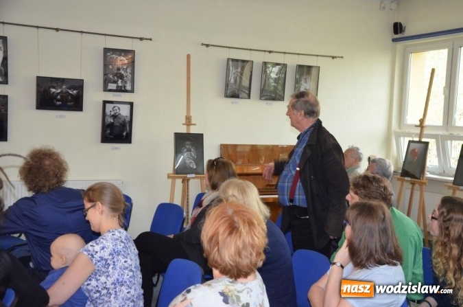 Zdjęcie w galerii na portalu naszwodzislaw.com: Wernisaż Krzysztofa Gierałtowskiego za nami wiadomości z regionu