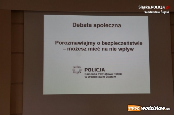 Zdjęcie w galerii na portalu naszwodzislaw.com: Debatowali z młodzieżą o bezpieczeństwie wiadomości z regionu