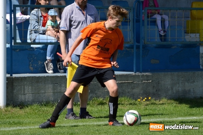 Zdjęcie w galerii na portalu naszwodzislaw.com: Juniorzy Lysek górą nad Syrynią wiadomości z regionu