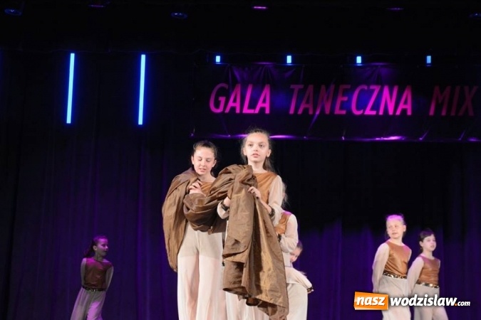 Zdjęcie w galerii na portalu naszwodzislaw.com: Znamy wyniki XVII Wodzisławskiej Gali Tanecznej MIX 2018  wiadomości z regionu
