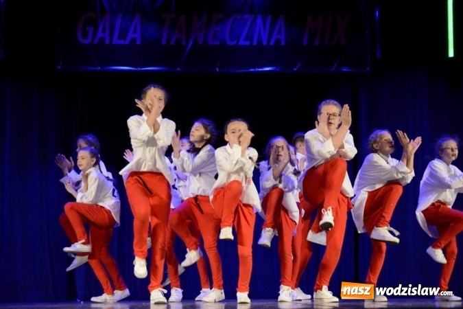 Zdjęcie w galerii na portalu naszwodzislaw.com: Znamy wyniki XVII Wodzisławskiej Gali Tanecznej MIX 2018  wiadomości z regionu