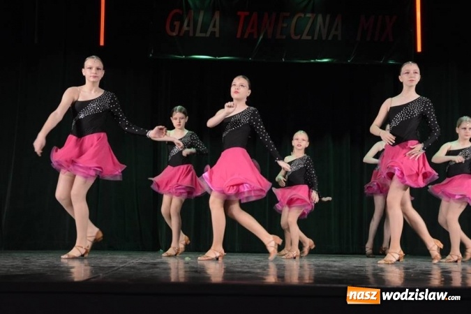 Zdjęcie w galerii na portalu naszwodzislaw.com: Znamy wyniki XVII Wodzisławskiej Gali Tanecznej MIX 2018  wiadomości z regionu