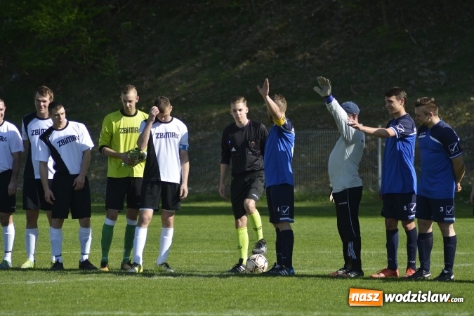 Zdjęcie w galerii na portalu naszwodzislaw.com: Strzelanina przy Młodzieżowej! Pstrążna górą wiadomości z regionu