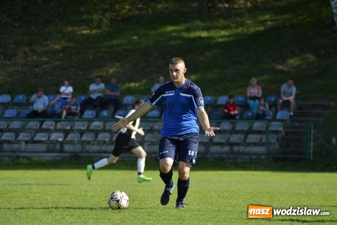 Zdjęcie w galerii na portalu naszwodzislaw.com: Strzelanina przy Młodzieżowej! Pstrążna górą wiadomości z regionu