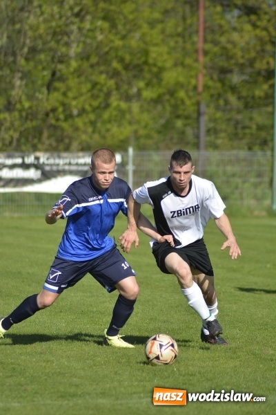 Zdjęcie w galerii na portalu naszwodzislaw.com: Strzelanina przy Młodzieżowej! Pstrążna górą wiadomości z regionu