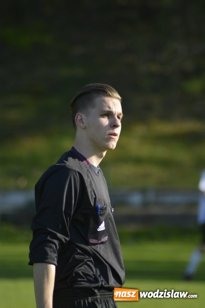 Zdjęcie w galerii na portalu naszwodzislaw.com: Strzelanina przy Młodzieżowej! Pstrążna górą wiadomości z regionu