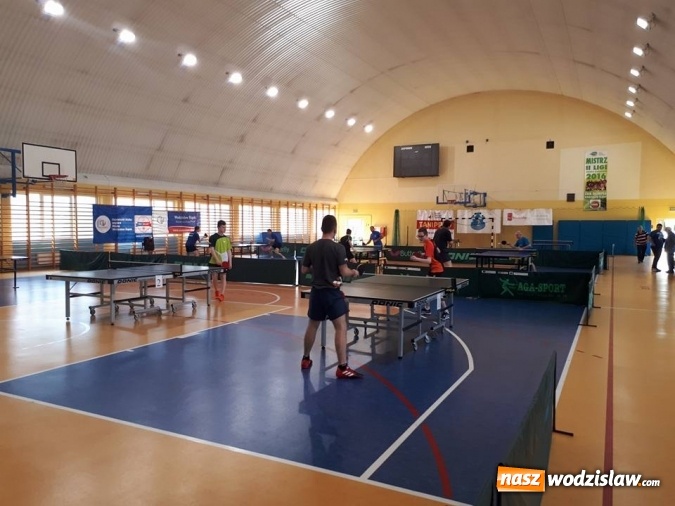 Zdjęcie w galerii na portalu naszwodzislaw.com: Klub TKKF Relaks meczem uczcił 40-lecie  wiadomości z regionu