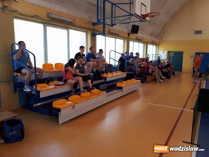 Zdjęcie w galerii na portalu naszwodzislaw.com: Klub TKKF Relaks meczem uczcił 40-lecie  wiadomości z regionu