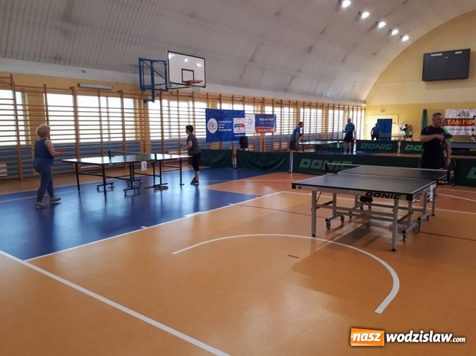 Zdjęcie w galerii na portalu naszwodzislaw.com: Klub TKKF Relaks meczem uczcił 40-lecie  wiadomości z regionu