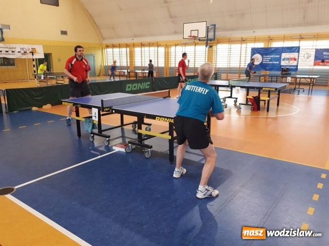 Zdjęcie w galerii na portalu naszwodzislaw.com: Klub TKKF Relaks meczem uczcił 40-lecie  wiadomości z regionu