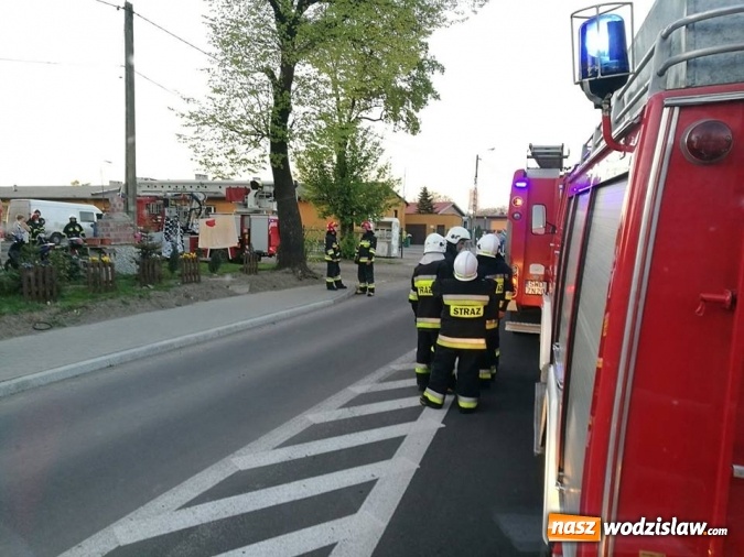 Zdjęcie w galerii na portalu naszwodzislaw.com:  Radlin: Strażacy pognali do potrawy pozostawionej na gazie  wiadomości z regionu