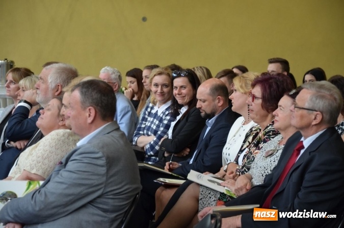 Zdjęcie w galerii na portalu naszwodzislaw.com: V Szkolne Forum Przedsiębiorczości za nami wiadomości z regionu