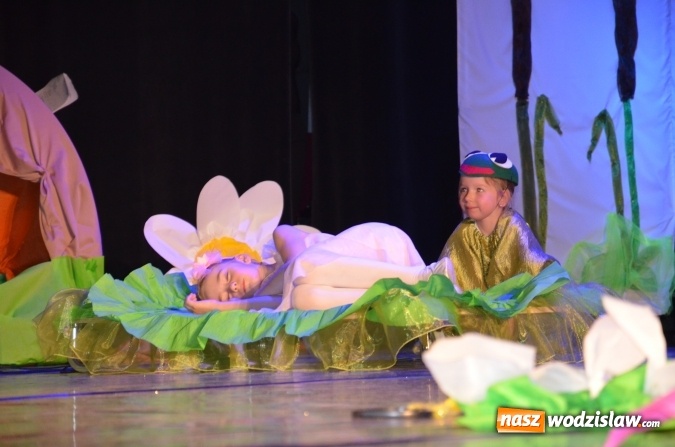 Zdjęcie w galerii na portalu naszwodzislaw.com: 5 tysięcy złotych od prezydenta na 35-lecie przedszkola numer 18  wiadomości z regionu