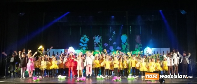 Zdjęcie w galerii na portalu naszwodzislaw.com: 5 tysięcy złotych od prezydenta na 35-lecie przedszkola numer 18  wiadomości z regionu