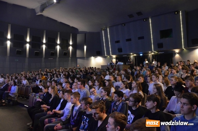 Zdjęcie w galerii na portalu naszwodzislaw.com: Powiat Wodzisławski: Szkoły prezentowały swoją ofertę. ZDJĘCIA wiadomości z regionu