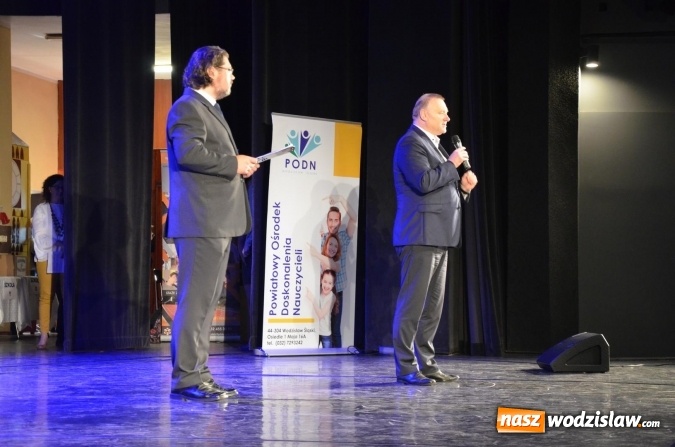 Zdjęcie w galerii na portalu naszwodzislaw.com: Powiat Wodzisławski: Szkoły prezentowały swoją ofertę. ZDJĘCIA wiadomości z regionu