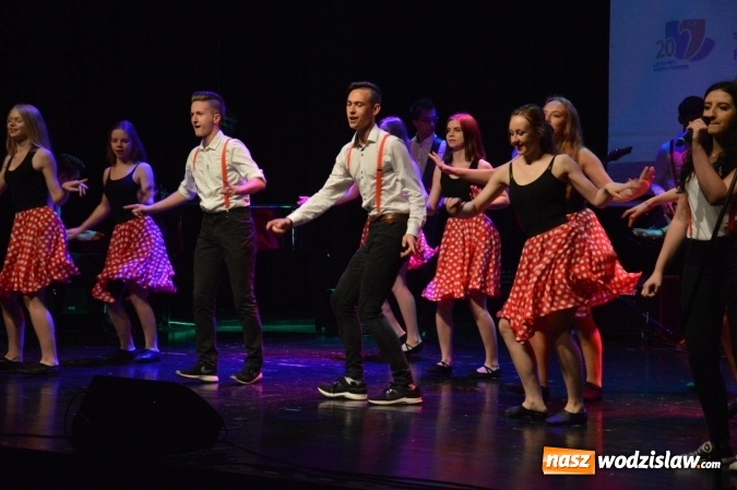 Zdjęcie w galerii na portalu naszwodzislaw.com: Powiat Wodzisławski: Szkoły prezentowały swoją ofertę. ZDJĘCIA wiadomości z regionu