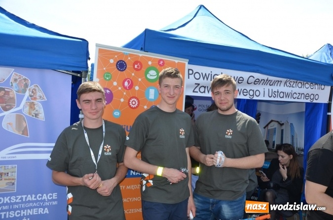 Zdjęcie w galerii na portalu naszwodzislaw.com: Powiat Wodzisławski: Szkoły prezentowały swoją ofertę. ZDJĘCIA wiadomości z regionu