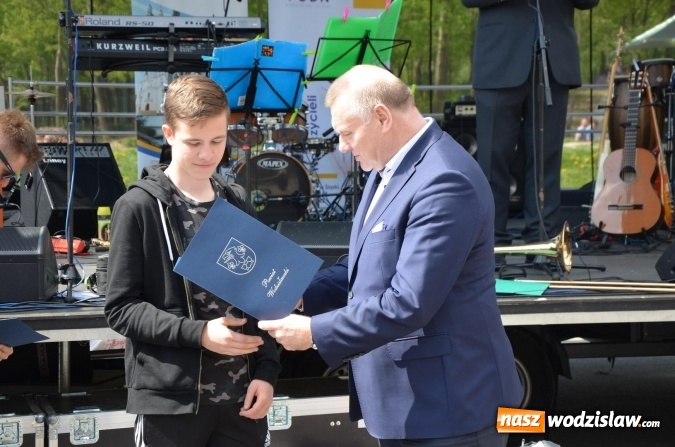 Zdjęcie w galerii na portalu naszwodzislaw.com: Powiat Wodzisławski: Szkoły prezentowały swoją ofertę. ZDJĘCIA wiadomości z regionu