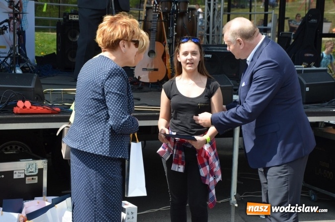 Zdjęcie w galerii na portalu naszwodzislaw.com: Powiat Wodzisławski: Szkoły prezentowały swoją ofertę. ZDJĘCIA wiadomości z regionu