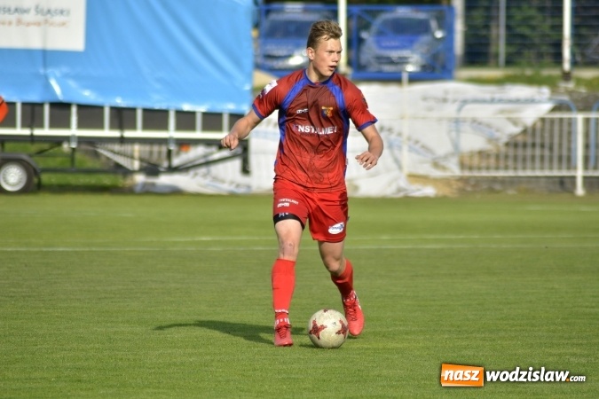 Zdjęcie w galerii na portalu naszwodzislaw.com: Odra Wodzisław przegrywa przy Bogumińskiej  wiadomości z regionu