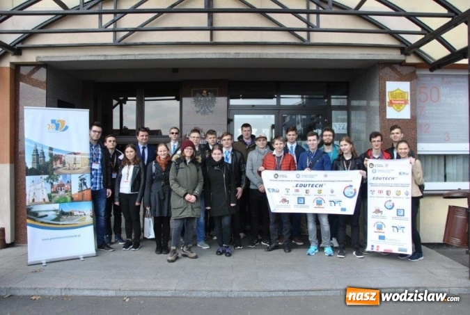 Zdjęcie w galerii na portalu naszwodzislaw.com: Zachęcali do podejmowania kształcenia na kierunkach technicznych  wiadomości z regionu