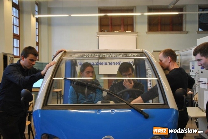 Zdjęcie w galerii na portalu naszwodzislaw.com: Zachęcali do podejmowania kształcenia na kierunkach technicznych  wiadomości z regionu