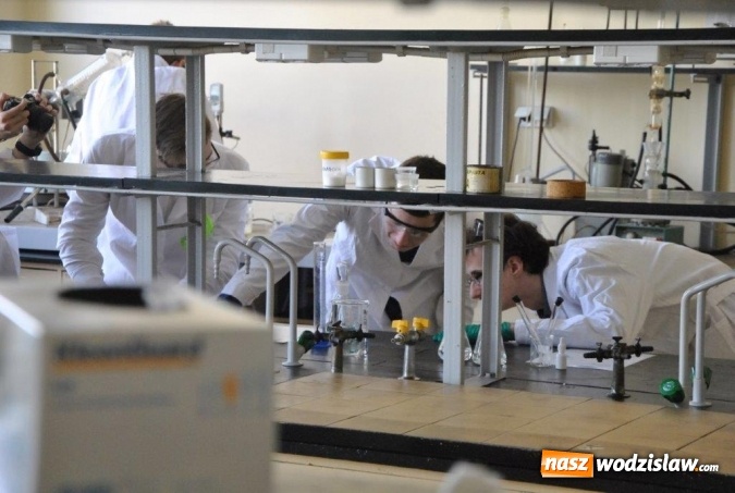 Zdjęcie w galerii na portalu naszwodzislaw.com: Zachęcali do podejmowania kształcenia na kierunkach technicznych  wiadomości z regionu