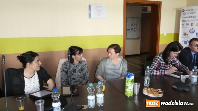 Zdjęcie w galerii na portalu naszwodzislaw.com: Zachęcali do podejmowania kształcenia na kierunkach technicznych  wiadomości z regionu