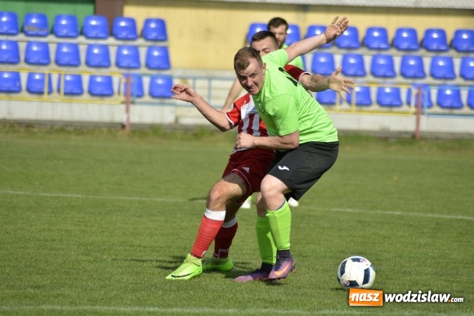 Zdjęcie w galerii na portalu naszwodzislaw.com: Pierwsza połowa rozstrzygnęła cały mecz  wiadomości z regionu