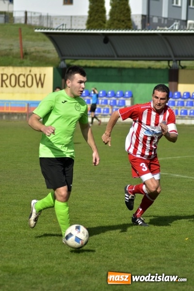 Zdjęcie w galerii na portalu naszwodzislaw.com: Pierwsza połowa rozstrzygnęła cały mecz  wiadomości z regionu