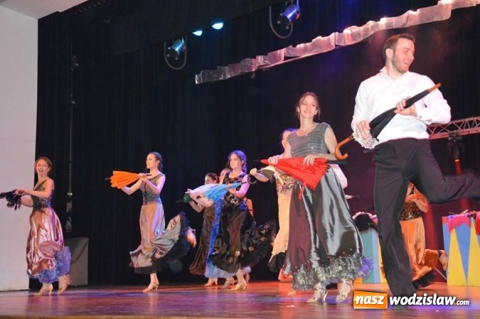 Zdjęcie w galerii na portalu naszwodzislaw.com: Stworzyli spektakl taneczny na podstawie baśni o Kopciuszku  wiadomości z regionu