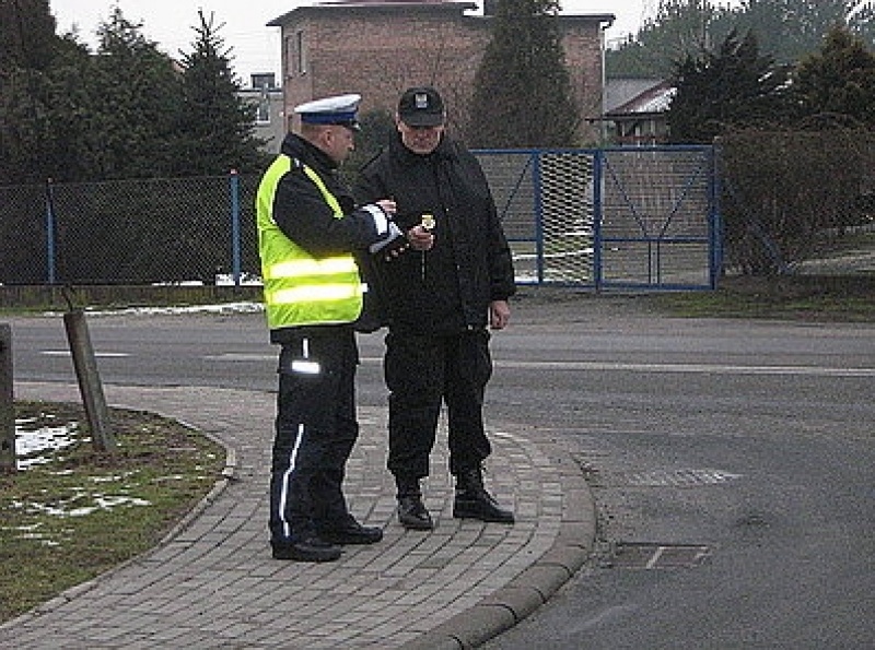 Zdjęcie w galerii na portalu naszwodzislaw.com: Policyjne działania: Alkohol i Narkotyki wiadomości z regionu