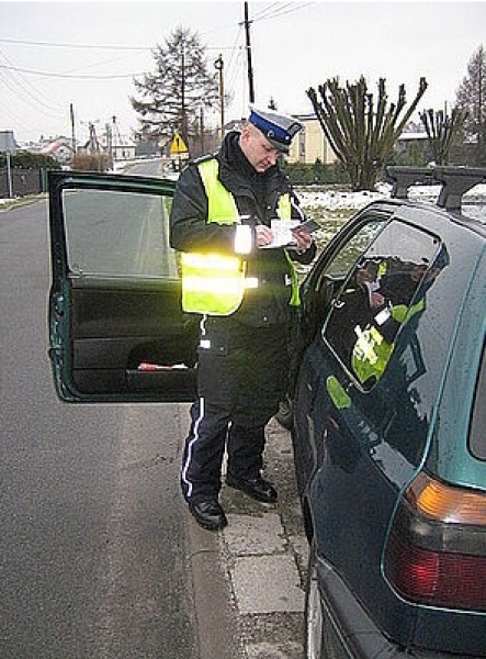 Zdjęcie w galerii na portalu naszwodzislaw.com: Policyjne działania: Alkohol i Narkotyki wiadomości z regionu