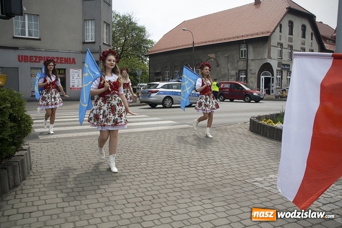 Zdjęcie w galerii na portalu naszwodzislaw.com: Święto Flagi w Rydułtowach. ZDJĘCIA  wiadomości z regionu