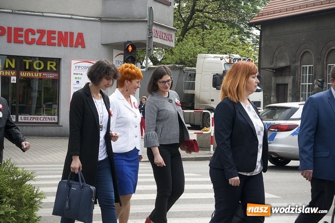 Zdjęcie w galerii na portalu naszwodzislaw.com: Święto Flagi w Rydułtowach. ZDJĘCIA  wiadomości z regionu