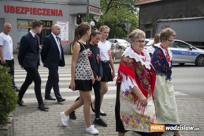 Zdjęcie w galerii na portalu naszwodzislaw.com: Święto Flagi w Rydułtowach. ZDJĘCIA  wiadomości z regionu