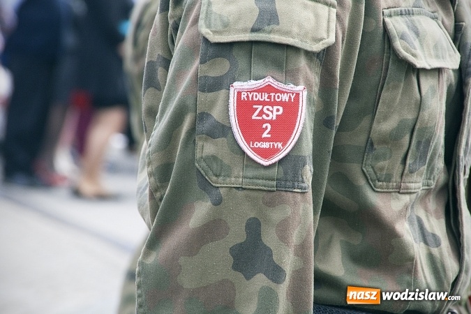 Zdjęcie w galerii na portalu naszwodzislaw.com: Święto Flagi w Rydułtowach. ZDJĘCIA  wiadomości z regionu