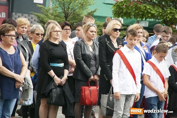 Zdjęcie w galerii na portalu naszwodzislaw.com: Święto Flagi w Rydułtowach. ZDJĘCIA  wiadomości z regionu
