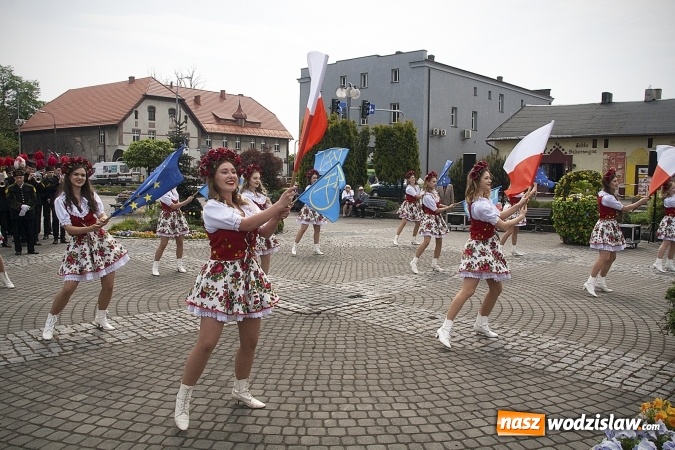 Zdjęcie w galerii na portalu naszwodzislaw.com: Święto Flagi w Rydułtowach. ZDJĘCIA  wiadomości z regionu
