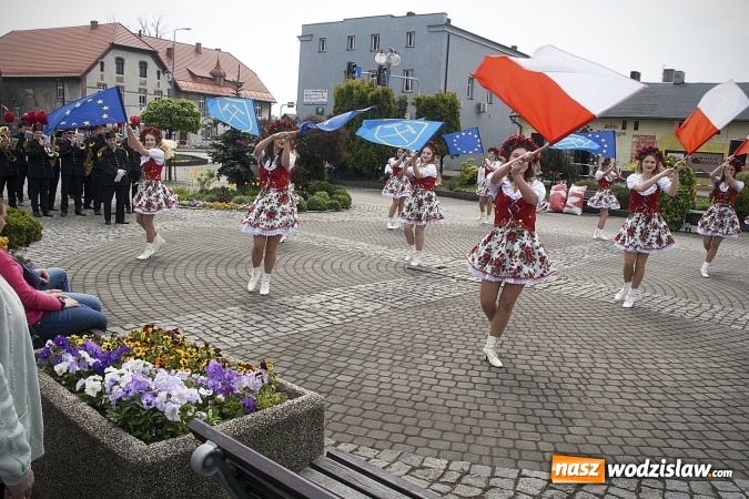 Zdjęcie w galerii na portalu naszwodzislaw.com: Święto Flagi w Rydułtowach. ZDJĘCIA  wiadomości z regionu