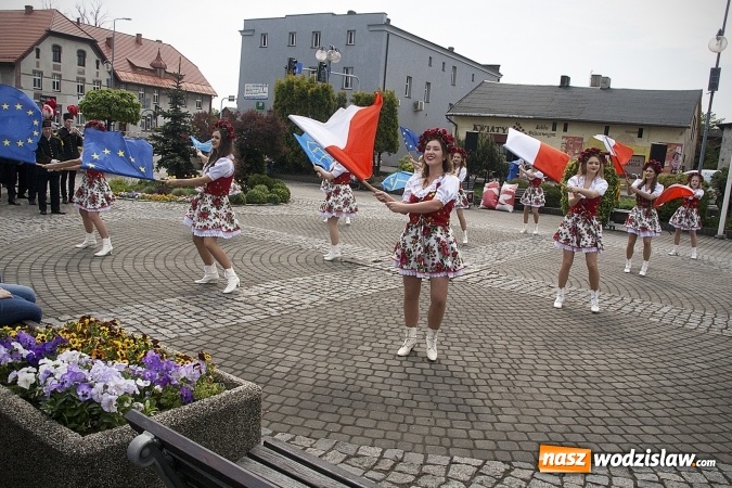 Zdjęcie w galerii na portalu naszwodzislaw.com: Święto Flagi w Rydułtowach. ZDJĘCIA  wiadomości z regionu