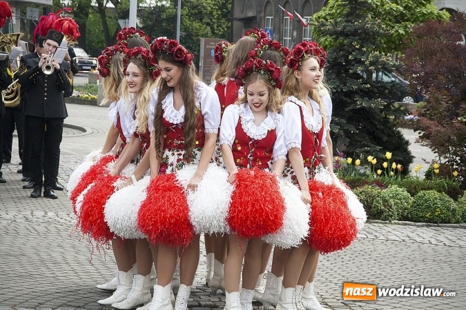 Zdjęcie w galerii na portalu naszwodzislaw.com: Święto Flagi w Rydułtowach. ZDJĘCIA  wiadomości z regionu
