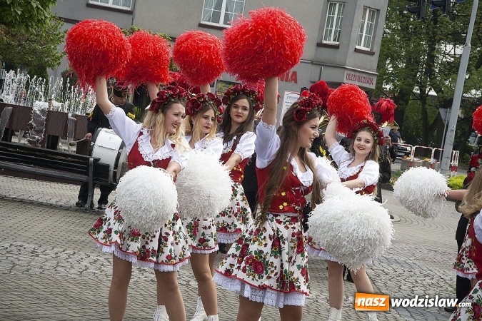 Zdjęcie w galerii na portalu naszwodzislaw.com: Święto Flagi w Rydułtowach. ZDJĘCIA  wiadomości z regionu