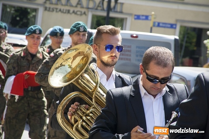 Zdjęcie w galerii na portalu naszwodzislaw.com: Zobacz, jak Wodzisław świętuje rocznicę uchwalenia Konstytucji 3 Maja  wiadomości z regionu