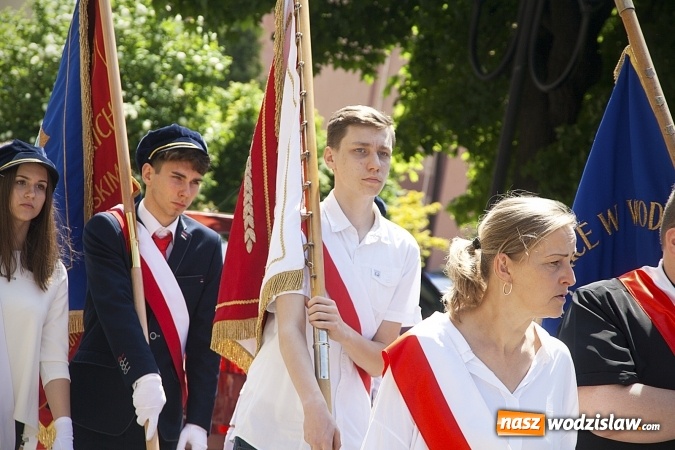 Zdjęcie w galerii na portalu naszwodzislaw.com: Zobacz, jak Wodzisław świętuje rocznicę uchwalenia Konstytucji 3 Maja  wiadomości z regionu